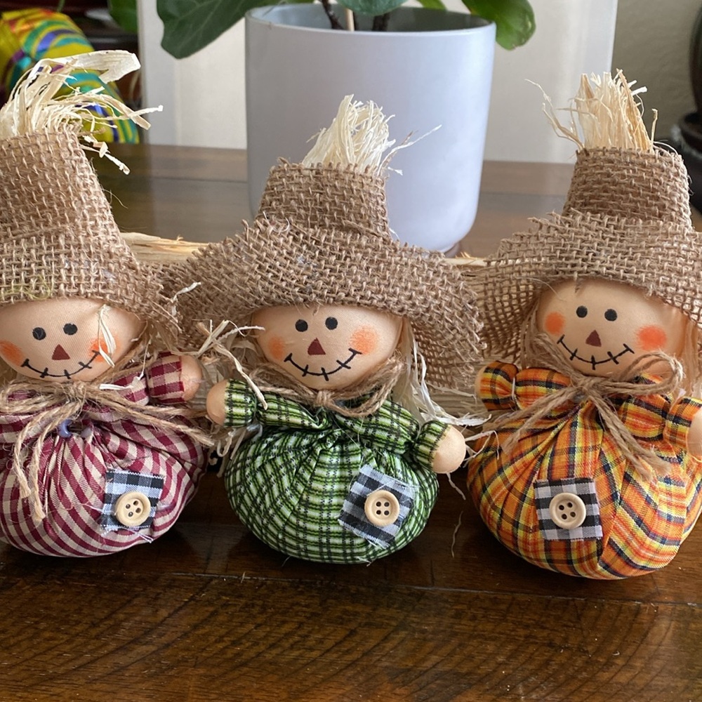 Fall Decorations 3 Mini Scarecrows - Picture 2 of 8